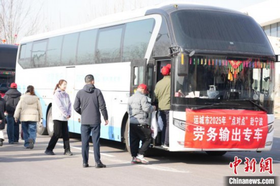 為提升服務(wù)精準(zhǔn)度，活動(dòng)期間特別開展定點(diǎn)勞務(wù)輸出服務(wù)。 解凱光 攝